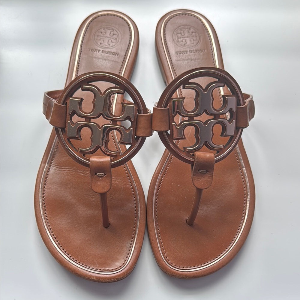 TORY BURCH MILLER SOFT METAL LOGO SANDAL